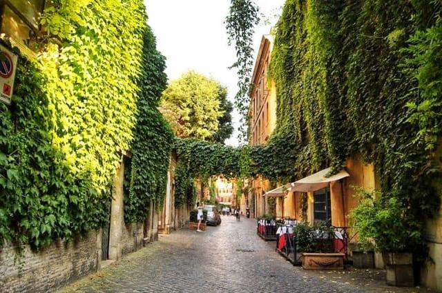 via Margutta via Margutta